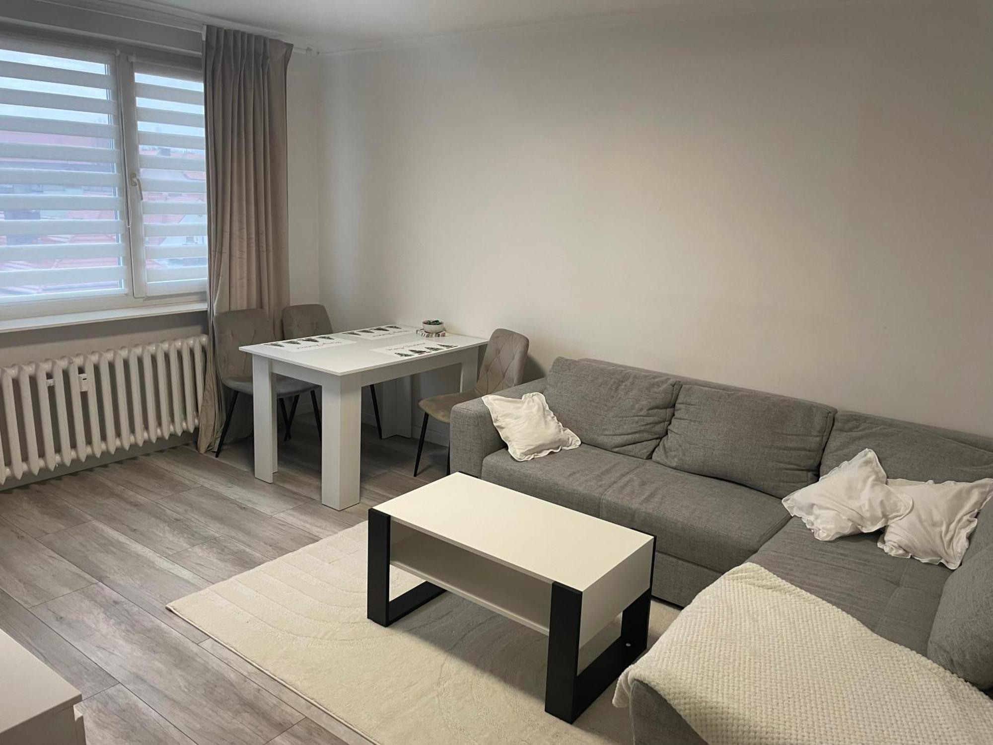 Apartament 2 Pokojowy W Centrum Miasta Żagań Exterior foto